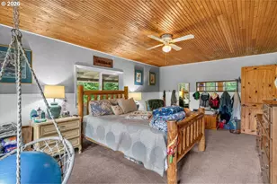 22606 Milk Ranch Rd, Scotts Mills, OR 97375 - Photo 16