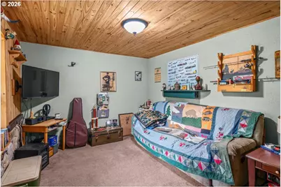 22606 Milk Ranch Rd, Scotts Mills, OR 97375 - Photo 22