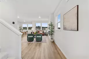 1506 NE 180th Ave, Vancouver, WA 98684 - Photo 2