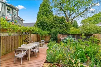 1021 SE 37th Ave, Portland, OR 97214 - Photo 32