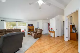 148 Brenda Pl, Canyonville, OR 97417 - Photo 16