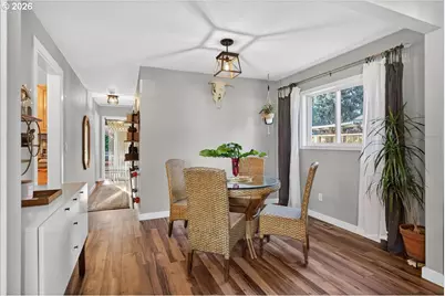 4517 NE 85th Ave, Portland, OR 97220 - Photo 8