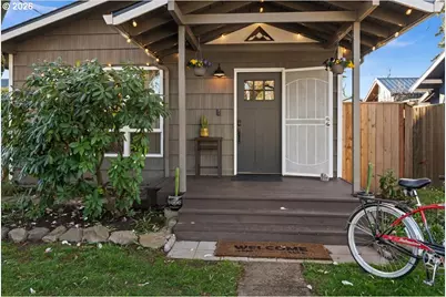 4517 NE 85th Ave, Portland, OR 97220 - Photo 4