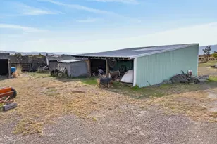 20673 Medical Springs Hwy, Baker City, OR 97814 - Photo 34