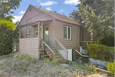 2504 N Baldwin St, Portland, OR 97217 - Photo 1