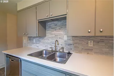 5622 SE Jennings Ave, Milwaukie, OR 97267 - Photo 18