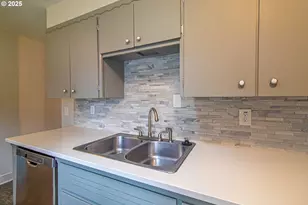 5622 SE Jennings Ave, Milwaukie, OR 97267 - Photo 18