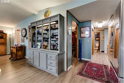 1800 Lakewood Ct #140, Eugene, OR 97402 - Photo 8