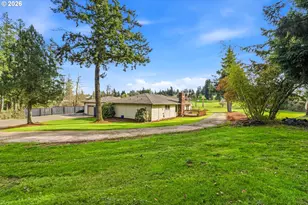 16950 S Redland Rd, Oregon City, OR 97045 - Photo 2