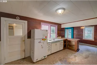 43620 Sylvandale Ln, Astoria, OR 97103 - Photo 12