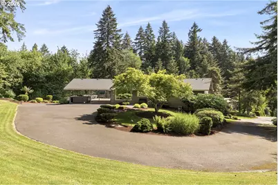 17907 S Edgewood Ln, Oregon City, OR 97045 - Photo 2