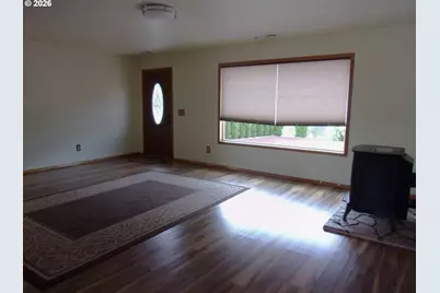 375 Jordan Creek Rd, Riddle, OR 97469 - Photo 10
