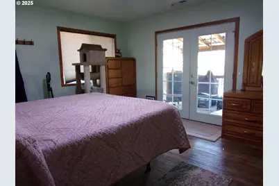 375 Jordan Creek Rd, Riddle, OR 97469 - Photo 14