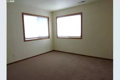 375 Jordan Creek Rd, Riddle, OR 97469 - Photo 16