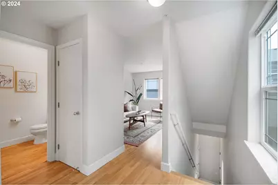 6748 N Pittsburg Ave, Portland, OR 97203 - Photo 10