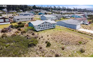 2413 NW Oceania Dr, Waldport, OR 97394 - Photo 24