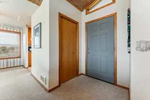 2413 NW Oceania Dr, Waldport, OR 97394 - Photo 8