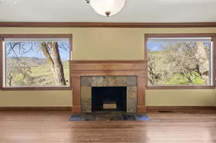 3465 Three Mile Rd, The Dalles, OR 97058 - Photo 8