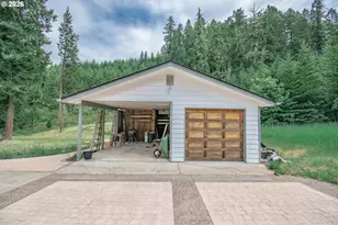 2690 Bear Creek Rd, Cottage Grove, OR 97424 - Photo 44