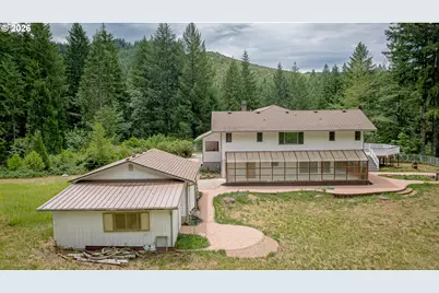 2690 Bear Creek Rd, Cottage Grove, OR 97424 - Photo 30