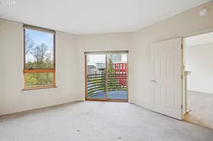 1132 SW 19th Ave, Portland, OR 97205 - Photo 10