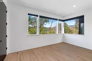 51 Sherman Ave, Hood River, OR 97031 - Photo 28