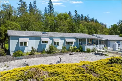 2447 Stringer Gap Rd, Grants Pass, OR 97527 - Photo 6