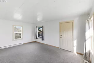 800 Oakhill Ave SE, Salem, OR 97302 - Photo 22