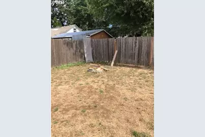 4676 Mahogany Ln, Sweet Home, OR 97386 - Photo 18