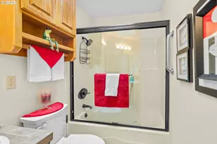 557 NW 54th St, Newport, OR 97365 - Photo 26