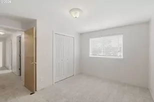 196 Nadine Ln, Central Point, OR 97502 - Photo 32