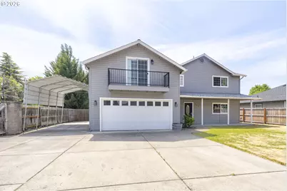 196 Nadine Ln, Central Point, OR 97502 - Photo 1