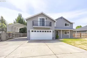 196 Nadine Ln, Central Point, OR 97502 - Photo 1