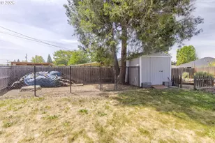 196 Nadine Ln, Central Point, OR 97502 - Photo 42