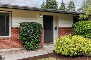 13260 SW Evergreen St, Beaverton, OR 97005 - Photo 2