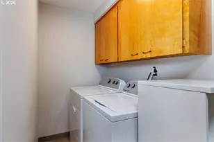 13260 SW Evergreen St, Beaverton, OR 97005 - Photo 20