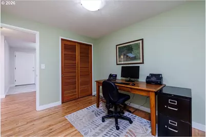 13260 SW Evergreen St, Beaverton, OR 97005 - Photo 16