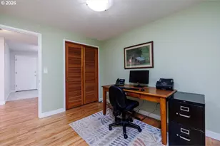 13260 SW Evergreen St, Beaverton, OR 97005 - Photo 16