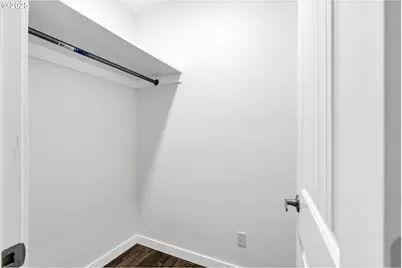 8451 SE Bush St, Portland, OR 97266 - Photo 24