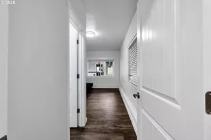 8451 SE Bush St, Portland, OR 97266 - Photo 22