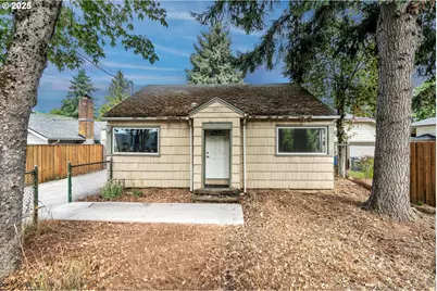 8451 SE Bush St, Portland, OR 97266 - Photo 2