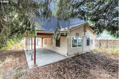 8451 SE Bush St, Portland, OR 97266 - Photo 36