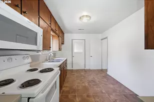 92278 Carson St, Marcola, OR 97454 - Photo 10