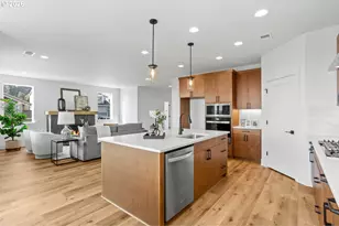 12182 SW Turnagain Dr, Tigard, OR 97224 - Photo 14
