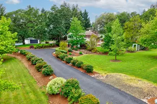 351 Champagne Ct, Roseburg, OR 97471 - Photo 42