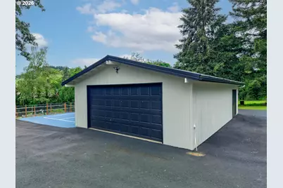 351 Champagne Ct, Roseburg, OR 97471 - Photo 34