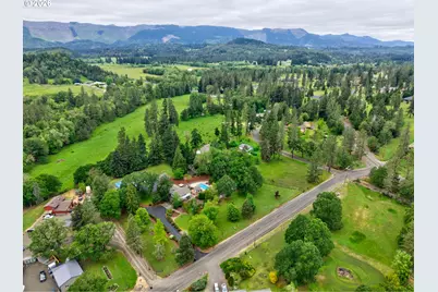 351 Champagne Ct, Roseburg, OR 97471 - Photo 46