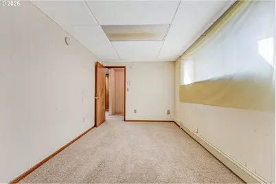 6802 SW Canyon Rd, Portland, OR 97225 - Photo 14