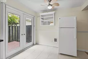 1824 NE Wasco St, Portland, OR 97232 - Photo 12