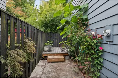 1824 NE Wasco St #4, Portland, OR 97232 - Photo 26